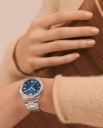 Riviera 10679 Watch for ladies | Check Prices on Baume & Mercier Close-Up