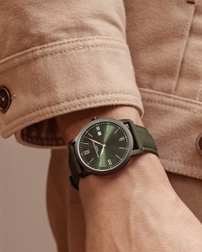 ساعة يد Classima 10766 لـ للرجال | تفقُّد الأسعار على Baume & Mercier Other View